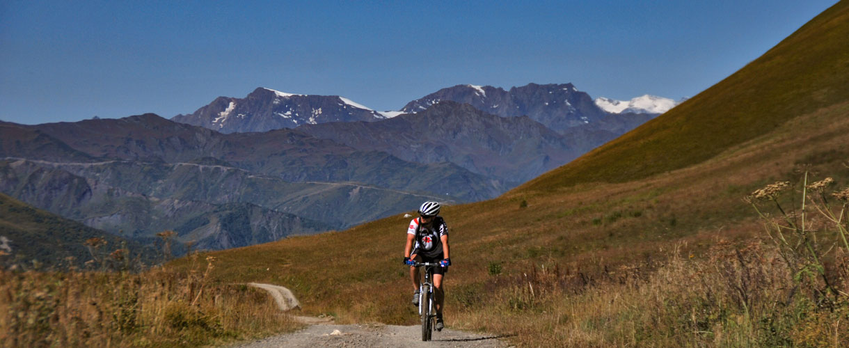 Cycling Georgia: Svaneti, the heartland of Caucasus photo © Roman Stanek, Barents.pl
