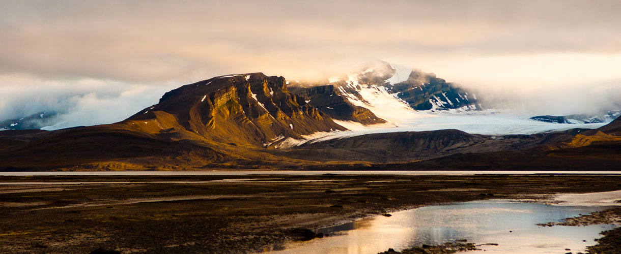 Svalbard: Crossing Arctic Landscapes photo © Tomek Ziębiński z Barents.pl 2018