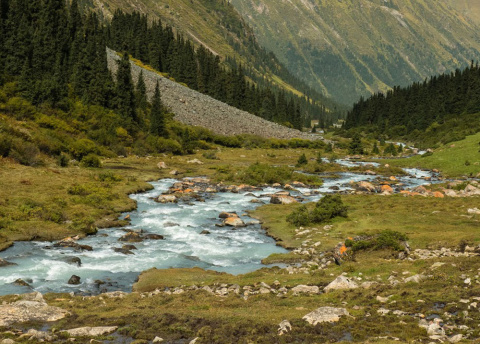 Trekking w Kirgistanie wśród Gór Niebiańskich, sierpień 2016 r. fot. © Magda Załoga, Barents.pl