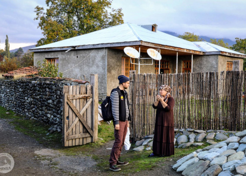 Przebudowa węzła sanitarnego i modernizacja infrastruktury w Pankisi, w Gruzji. Wycieczka do Gruzji: Tbilisi, Batumi, Kazbek i Swanetia.