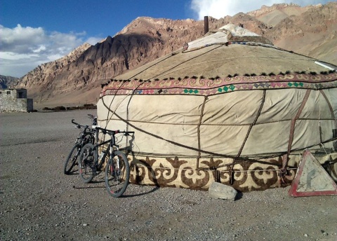 Cycling the Pamir Highway: Crossing the Roof of the World photo © Roman Stanek, Barents.pl