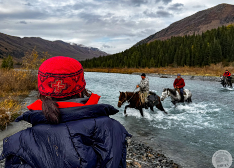 Kazachstan: Trekking w Ałtaju fot. @ Roman Stanek Barents.pl