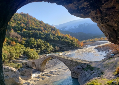 Sylwester w Albanii: Gjirokastër, Berat i wybrzeże Morza Jońskiego, fot.: Leo Zoto dla Barents.pl