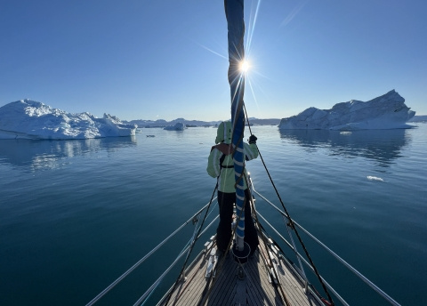 Wyprawa na Grenlandię: Scoresby Sund - najdłuższy fiord na świecie fot. © Roman Stanek