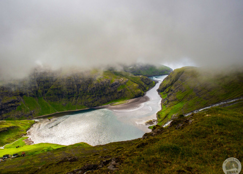 Wyspy Owcze: trekkingi na lekko po farerskich szlakach fot. © Ola Sadurska, Barents.pl