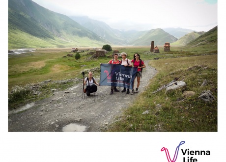 Grupa trzecia - Maria, Janina, Ela, Asia i Ewa w Dolinie Truso. Z Vienna Life zdobywaj szczyty! © Vienna Life 2017 r.