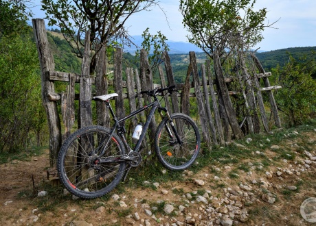 Rowerem przez Karpaty Południowe - Góry Banackie. Banat na rowerze: góry i życie na rumuńskich peryferiach fot. @ Roman Stanek, Barents.pl