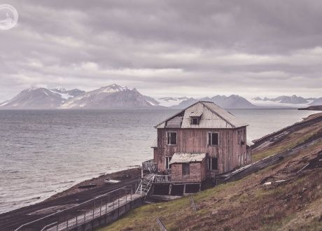 Svalbard: Experience the Arctic © Krzysiek Stęplowski 2017 r. with Barents.pl