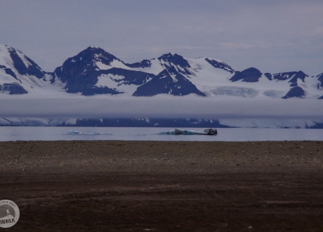 Spitsbergen: rejs śladami polskich stacji polarnych fot. © Małgosia Busz, Barents.pl