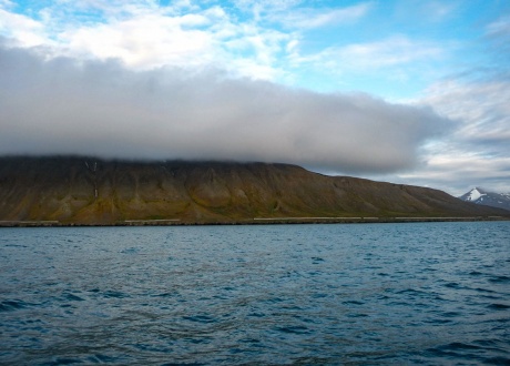 Spitsbergen: BIAŁE, zimna wyspa Spitsbergen. Śladami książki z autorką Iloną Wiśniewską © fot. Magda Nowacka z Barents.pl