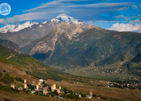 Georgia: Trekking the forgotten valleys of Caucasus © Roman Stanek, Barents.pl