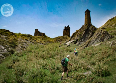 Georgia combines unbelievable nature and great historical relics © Roman Stanek for Barents.pl Active Travel Agency