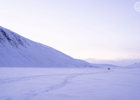 Sylwester w Laponii: w świetle zorzy polarnej fot. © Bartek Zieliński, Barents.pl