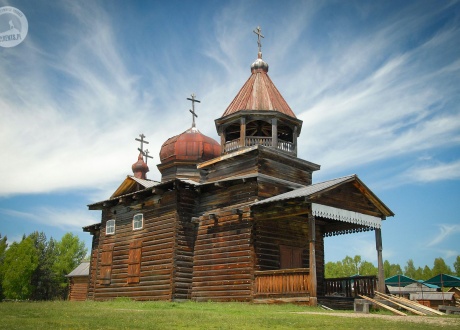 Siberian church in Taltsy Architechtural and Ethnographic Museum. Expedition to Lake Baikal © Ivo Dokoupił for Barents.pl Active Travel Agency