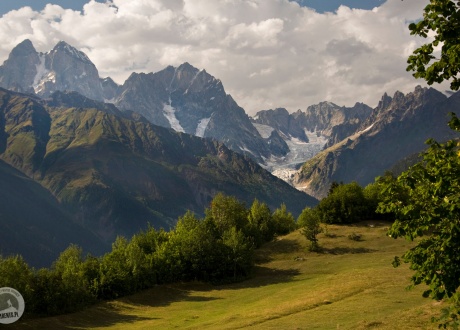 Góry Wielkiego Kaukazu. Trekking w Gruzji: Na lekko przez Swanetię fot. © Lidka Wiśniewska, Barents.pl